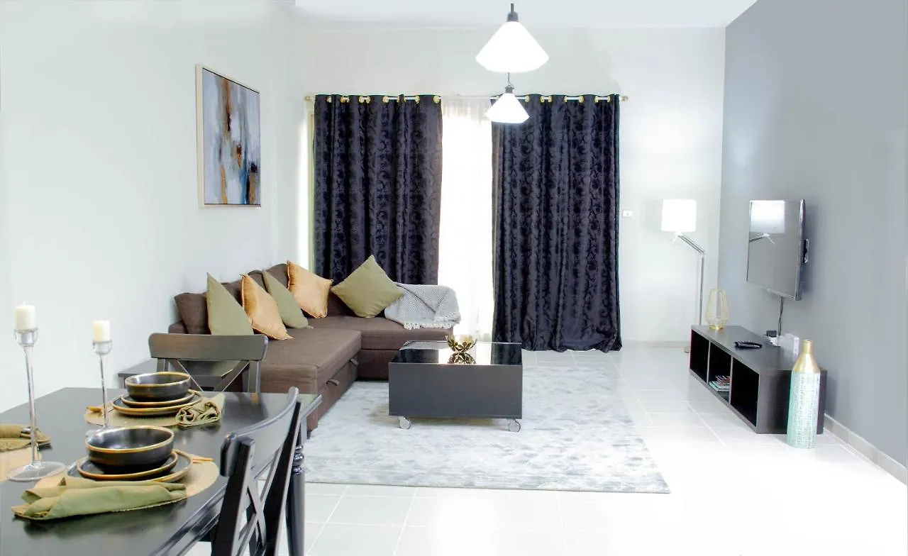 Prime Location-Greens 1Br - Free Parking-Pool-Gym Dubai